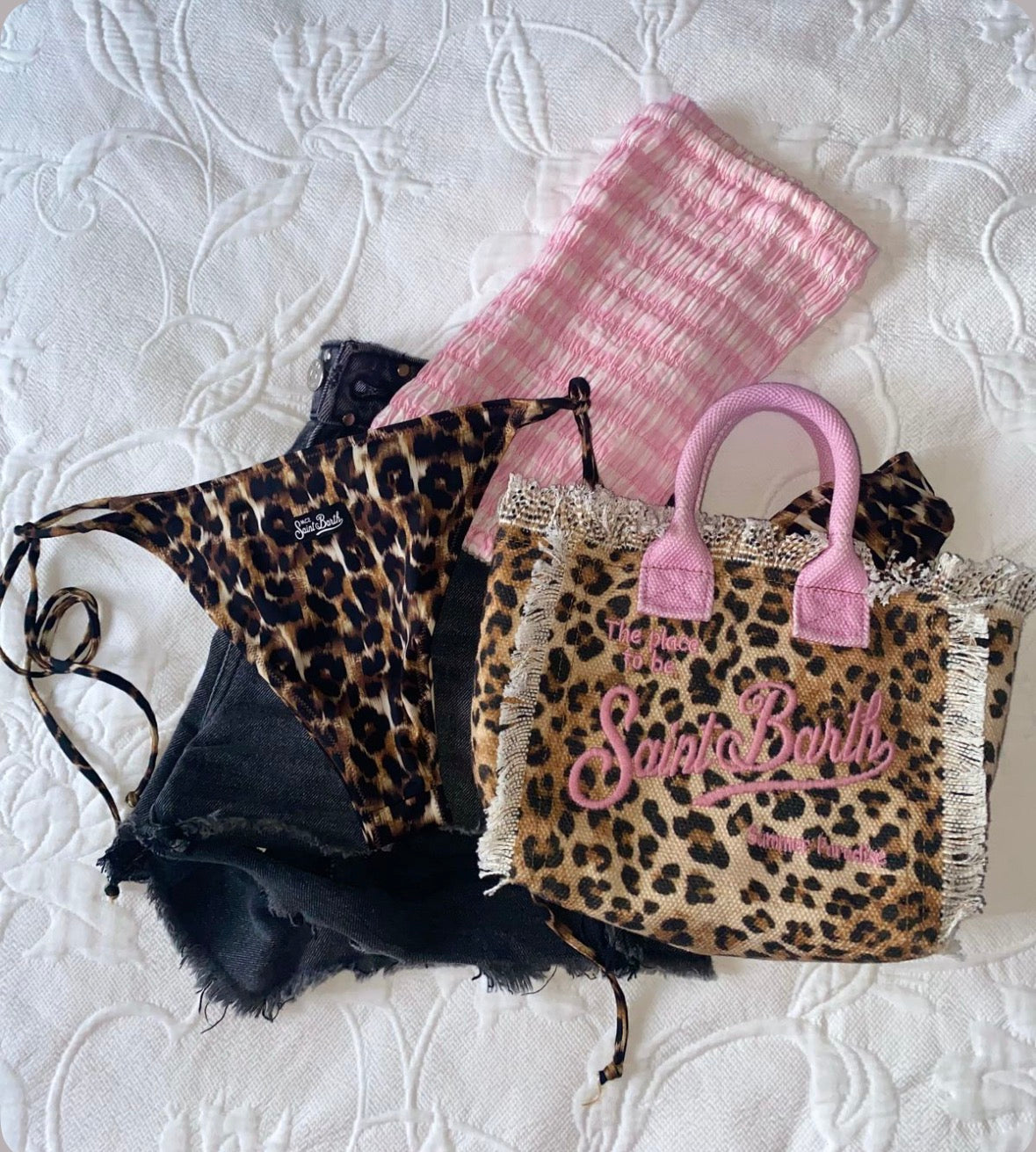 MC2
leopard print canvas vanity mini bag with pink details