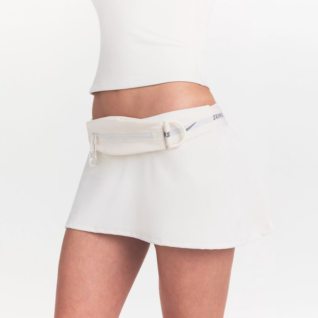 NIKE X SKIMS
slim waistpack
