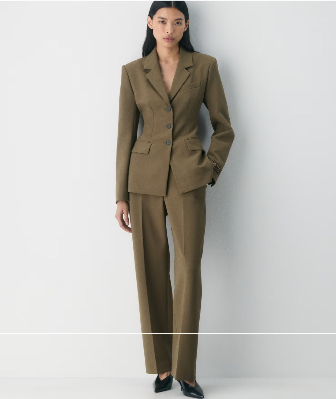 Aritzia Standout Blazer - Eversential™