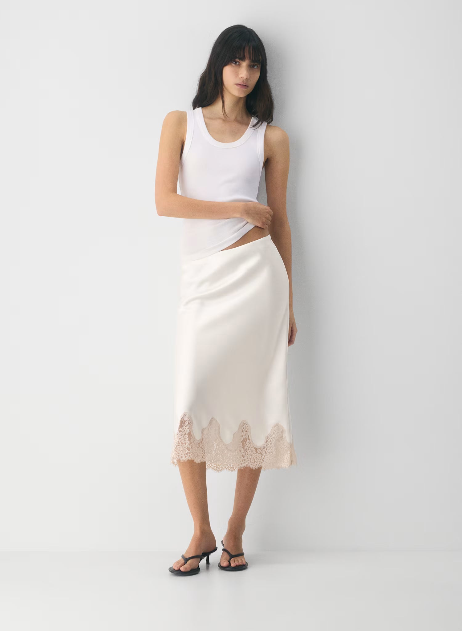 WILFRED
henrietta satin skirt