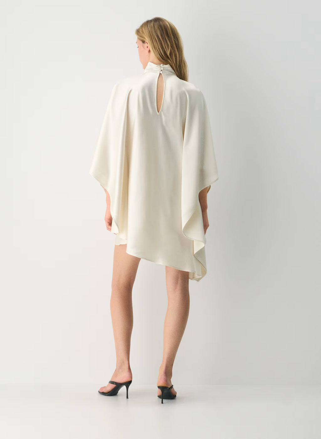 ARITZIA
fan satin dress in light birch